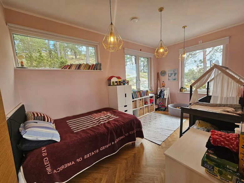 Luxury House with Sunset Views Near Stockholm - Boo, Sweden