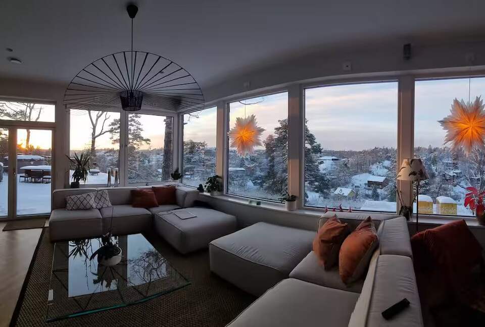 Luxury House with Sunset Views Near Stockholm - Boo, Sweden