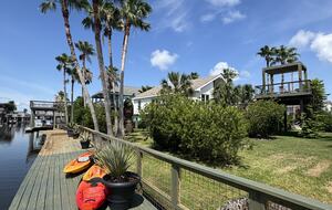 Relaxed Gulf Coast Escape in Jamaica Beach - Jamaica Beach, Texas