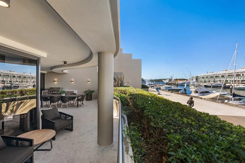 Harbourside Sophistication at Sydney’s Wharf Terraces - Woolloomooloo, Australia