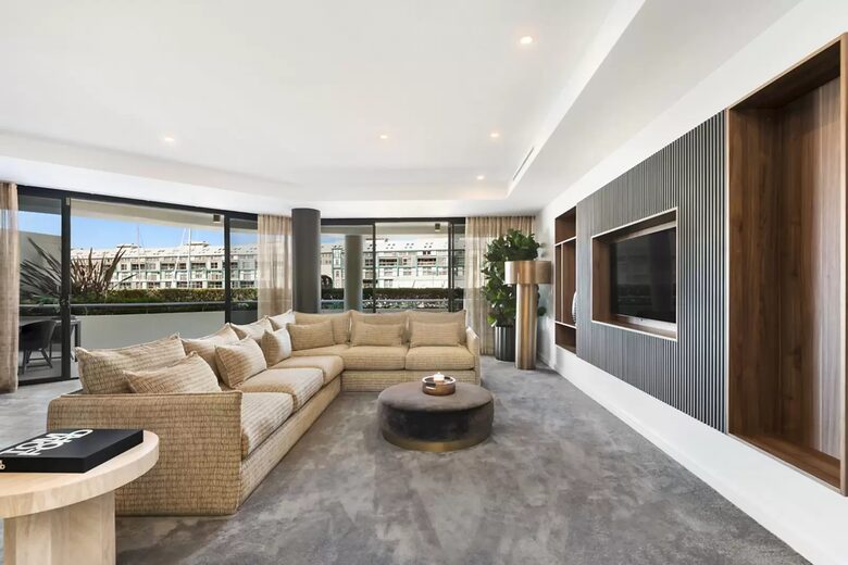Harbourside Sophistication at Sydney’s Wharf Terraces - Woolloomooloo, Australia