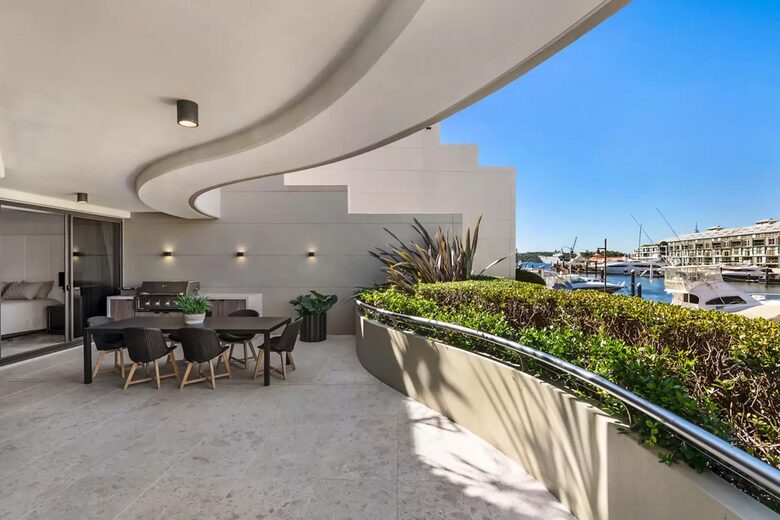 Harbourside Sophistication at Sydney’s Wharf Terraces - Woolloomooloo, Australia