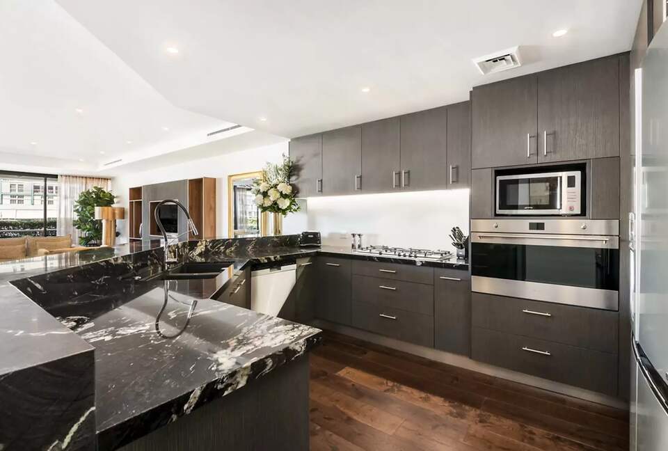 Harbourside Sophistication at Sydney’s Wharf Terraces - Woolloomooloo, Australia