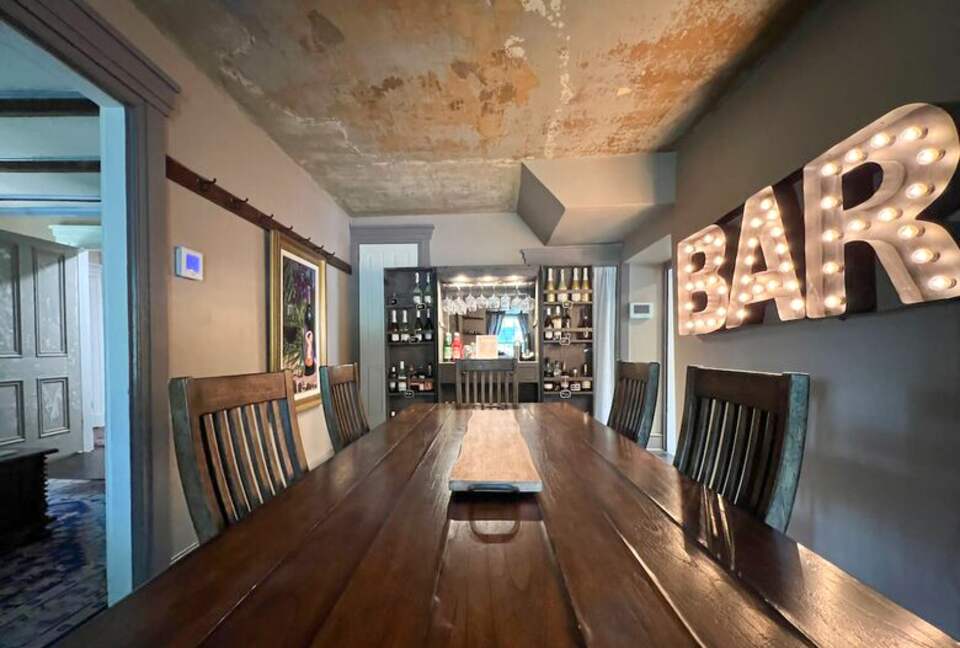 Charming 1732 Farmhouse Retreat in the Brandywine Valley - Coatesville, Pennsylvania