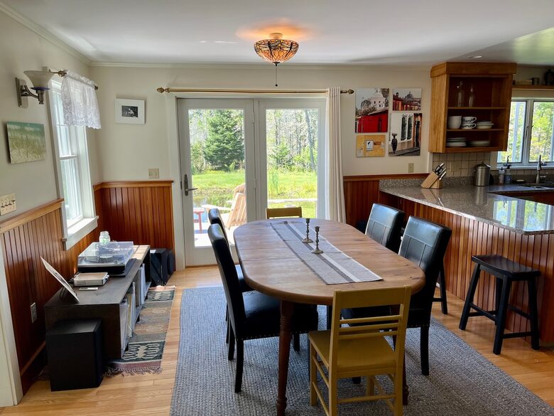 Charming Cottage on Islesboro Island - Islesboro, Maine