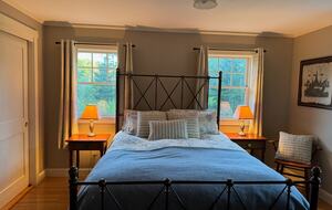 Charming Cottage on Islesboro Island - Islesboro, Maine