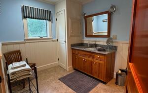 Charming Cottage on Islesboro Island - Islesboro, Maine