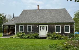 Charming Cottage on Islesboro Island - Islesboro, Maine