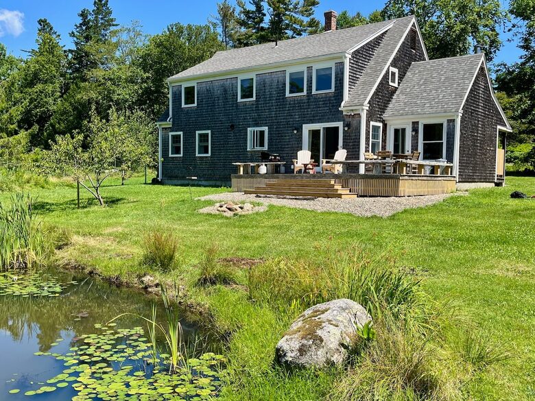 Charming Cottage on Islesboro Island - Islesboro, Maine