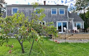 Charming Cottage on Islesboro Island - Islesboro, Maine