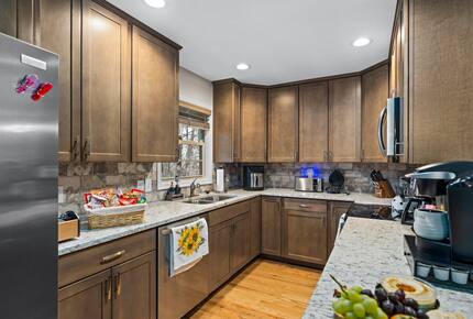 Exquisite Mountain Escape in the Heart of the Shenandoah - McGaheysville, Virginia