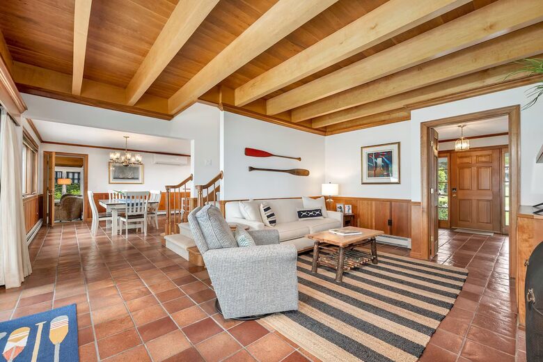 Lake Winnipesaukee Elegance | Tranquil Views & Timeless Comfort - Center Tuftonboro, New Hampshire