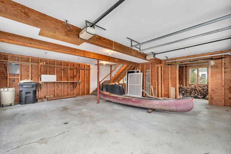 Lake Winnipesaukee Elegance | Tranquil Views & Timeless Comfort - Center Tuftonboro, New Hampshire