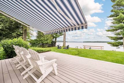 Lake Winnipesaukee Elegance | Tranquil Views & Timeless Comfort - Center Tuftonboro, New Hampshire