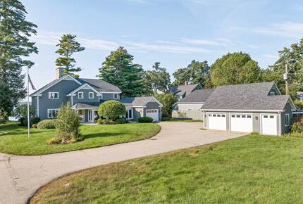 Lake Winnipesaukee Elegance | Tranquil Views & Timeless Comfort - Center Tuftonboro, New Hampshire