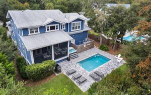 Deja Blue-6BR w Pool Hot Tub-Steps To Beach - Hilton Head Island, South Carolina