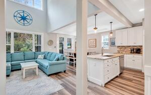 Deja Blue-6BR w Pool Hot Tub-Steps To Beach - Hilton Head Island, South Carolina