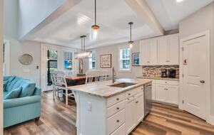 Deja Blue-6BR w Pool Hot Tub-Steps To Beach - Hilton Head Island, South Carolina