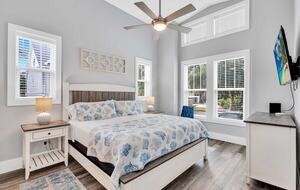 Deja Blue-6BR w Pool Hot Tub-Steps To Beach - Hilton Head Island, South Carolina