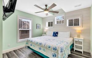 Deja Blue-6BR w Pool Hot Tub-Steps To Beach - Hilton Head Island, South Carolina