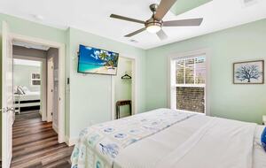 Deja Blue-6BR w Pool Hot Tub-Steps To Beach - Hilton Head Island, South Carolina