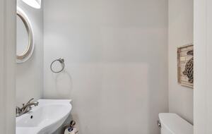 Deja Blue-6BR w Pool Hot Tub-Steps To Beach - Hilton Head Island, South Carolina