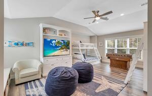 Deja Blue-6BR w Pool Hot Tub-Steps To Beach - Hilton Head Island, South Carolina