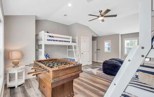 Deja Blue-6BR w Pool Hot Tub-Steps To Beach - Hilton Head Island, South Carolina