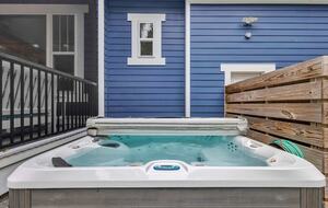 Deja Blue-6BR w Pool Hot Tub-Steps To Beach - Hilton Head Island, South Carolina
