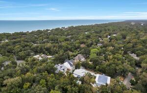 Deja Blue-6BR w Pool Hot Tub-Steps To Beach - Hilton Head Island, South Carolina
