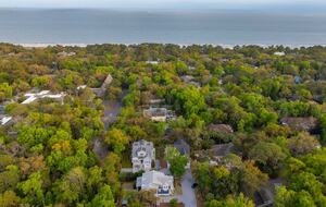 Deja Blue-6BR w Pool Hot Tub-Steps To Beach - Hilton Head Island, South Carolina