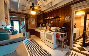 Charming 1910 Tybee Beach Cottage - Tybee Island, Georgia