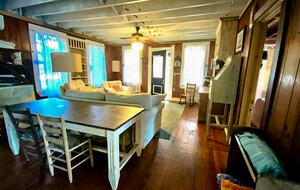 Charming 1910 Tybee Beach Cottage - Tybee Island, Georgia