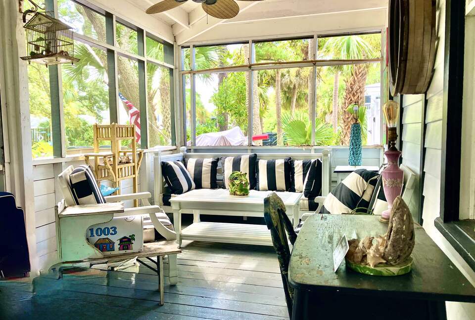 Charming 1910 Tybee Beach Cottage - Tybee Island, Georgia
