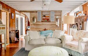 Charming 1910 Tybee Beach Cottage - Tybee Island, Georgia