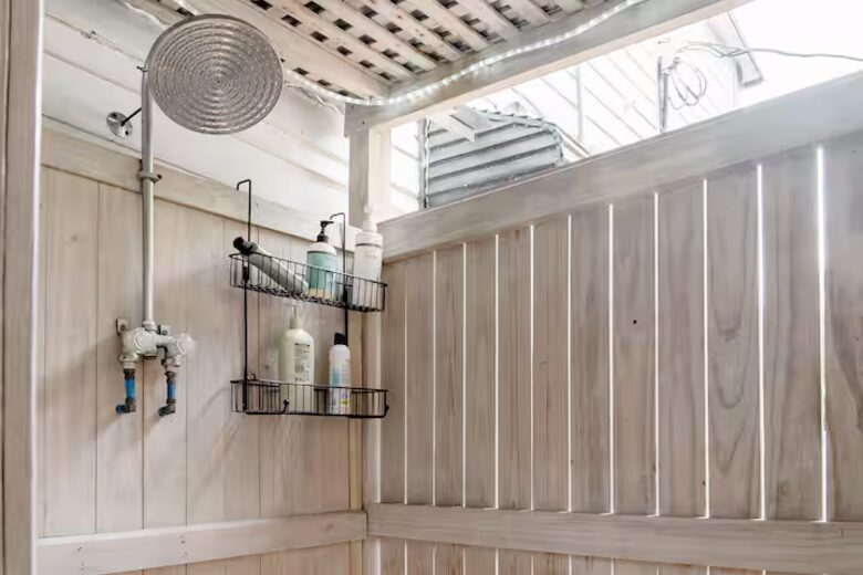 Charming 1910 Tybee Beach Cottage - Tybee Island, Georgia