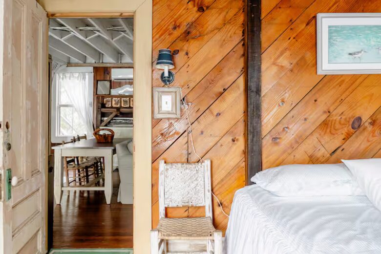 Charming 1910 Tybee Beach Cottage - Tybee Island, Georgia