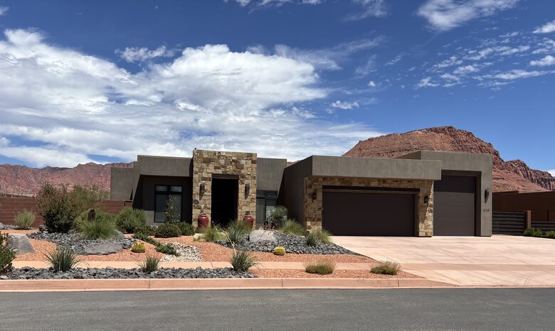 Cozy Red Rock Getaway with Outdoor Living - Ivins, Utah