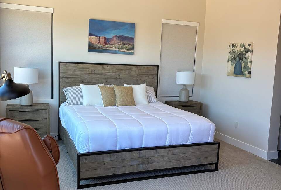 Cozy Red Rock Getaway with Outdoor Living - Ivins, Utah