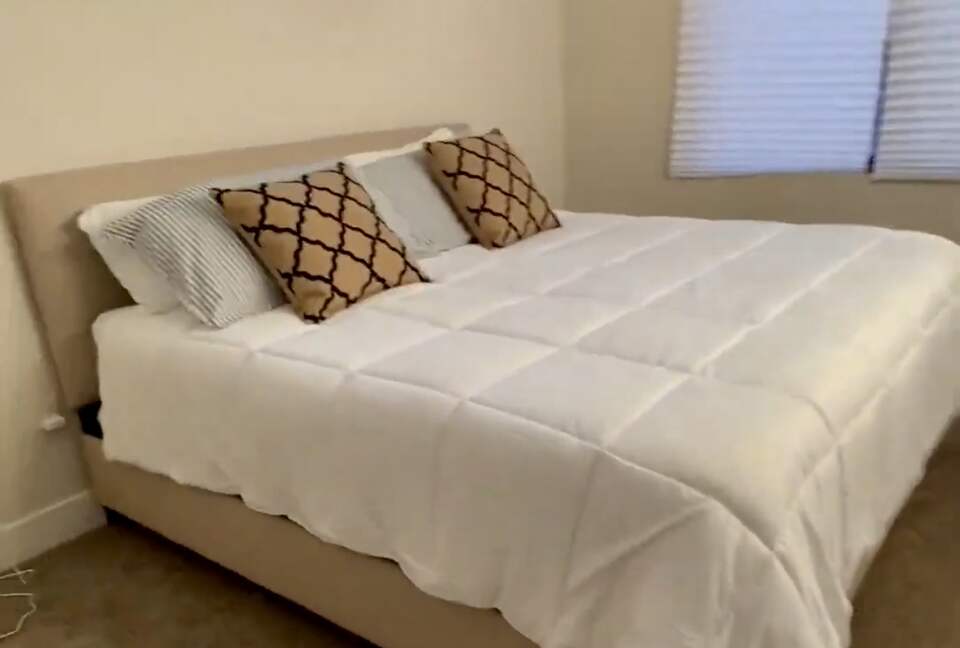 Cozy Red Rock Getaway with Outdoor Living - Ivins, Utah