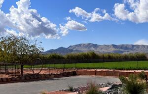 Cozy Red Rock Getaway with Outdoor Living - Ivins, Utah