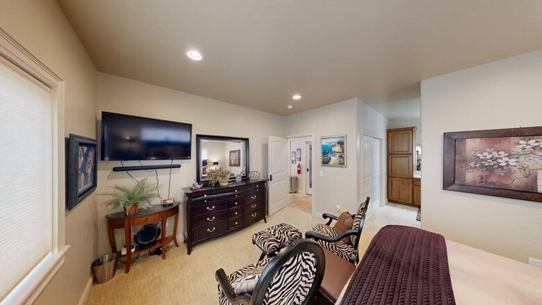 Rocky Waves Ocean Front Luxury Retreat - Brookings, Oregon