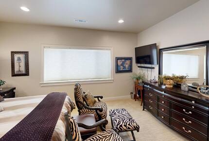 Rocky Waves Ocean Front Luxury Retreat - Brookings, Oregon