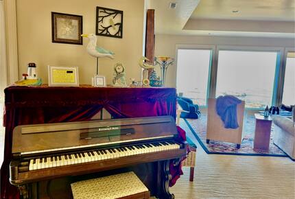 Rocky Waves Ocean Front Luxury Retreat - Brookings, Oregon