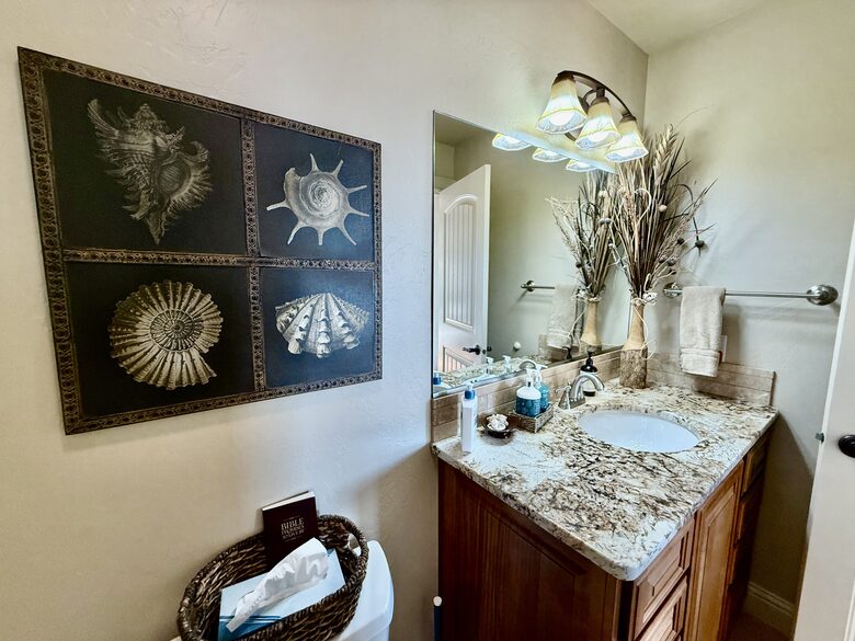 Rocky Waves Ocean Front Luxury Retreat - Brookings, Oregon