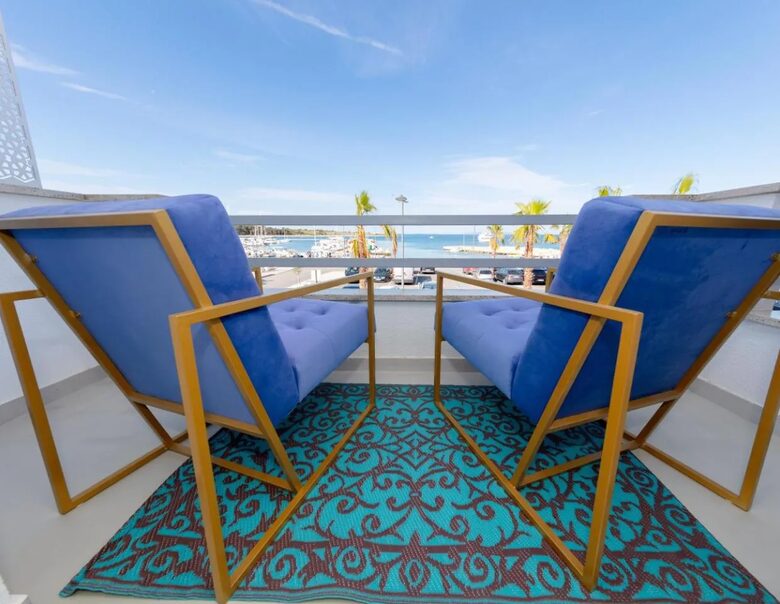 Bright & Airy Apartment Overlooking the Adriatic 2 - Novalja, Croatia