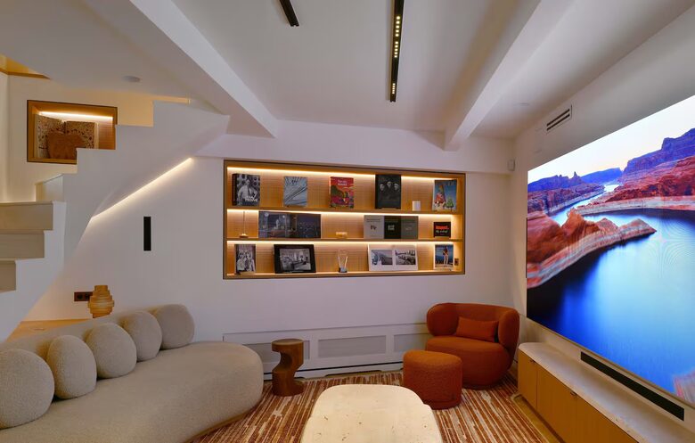 Trocadéro Privé | A Luxe Tech-Forward Duplex near the Eiffel Tower - Paris, France