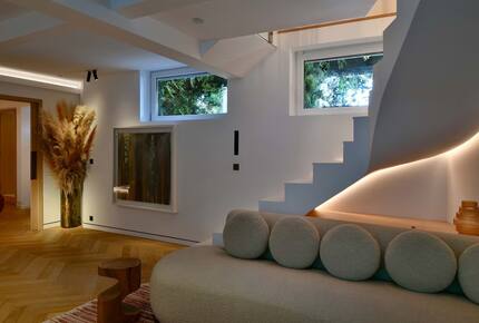 Trocadéro Privé | A Luxe Tech-Forward Duplex near the Eiffel Tower - Paris, France