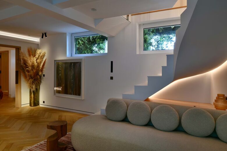 Trocadéro Privé | A Luxe Tech-Forward Duplex near the Eiffel Tower - Paris, France