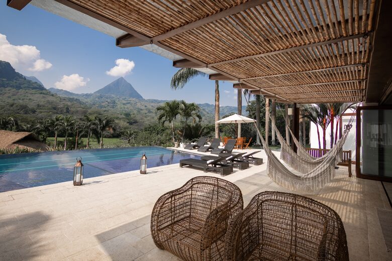 Luxury Jungle Haven with Infinity Views - Amaga, Colombia